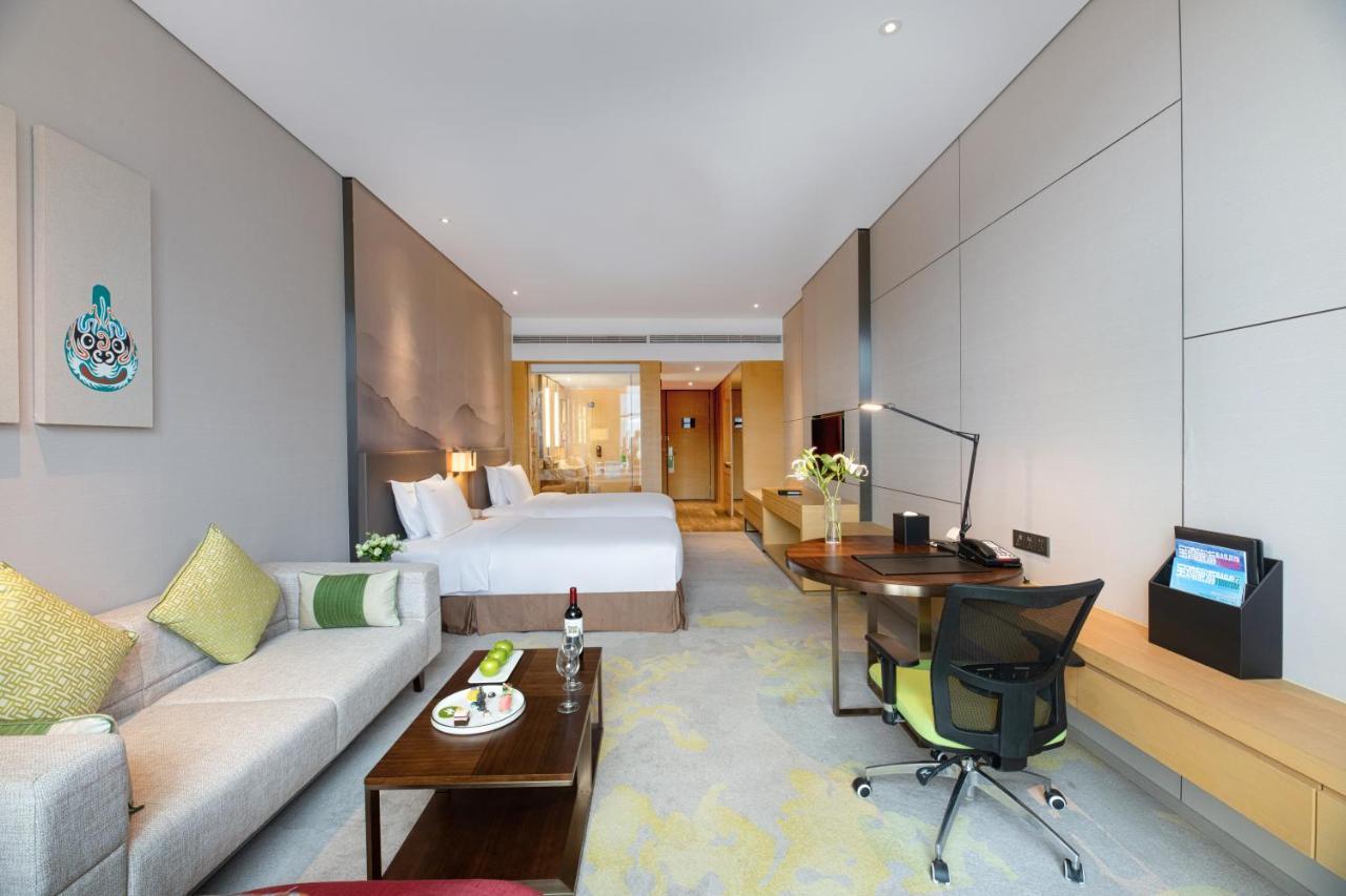 Holiday Inn Baoji Central By Ihg Εξωτερικό φωτογραφία