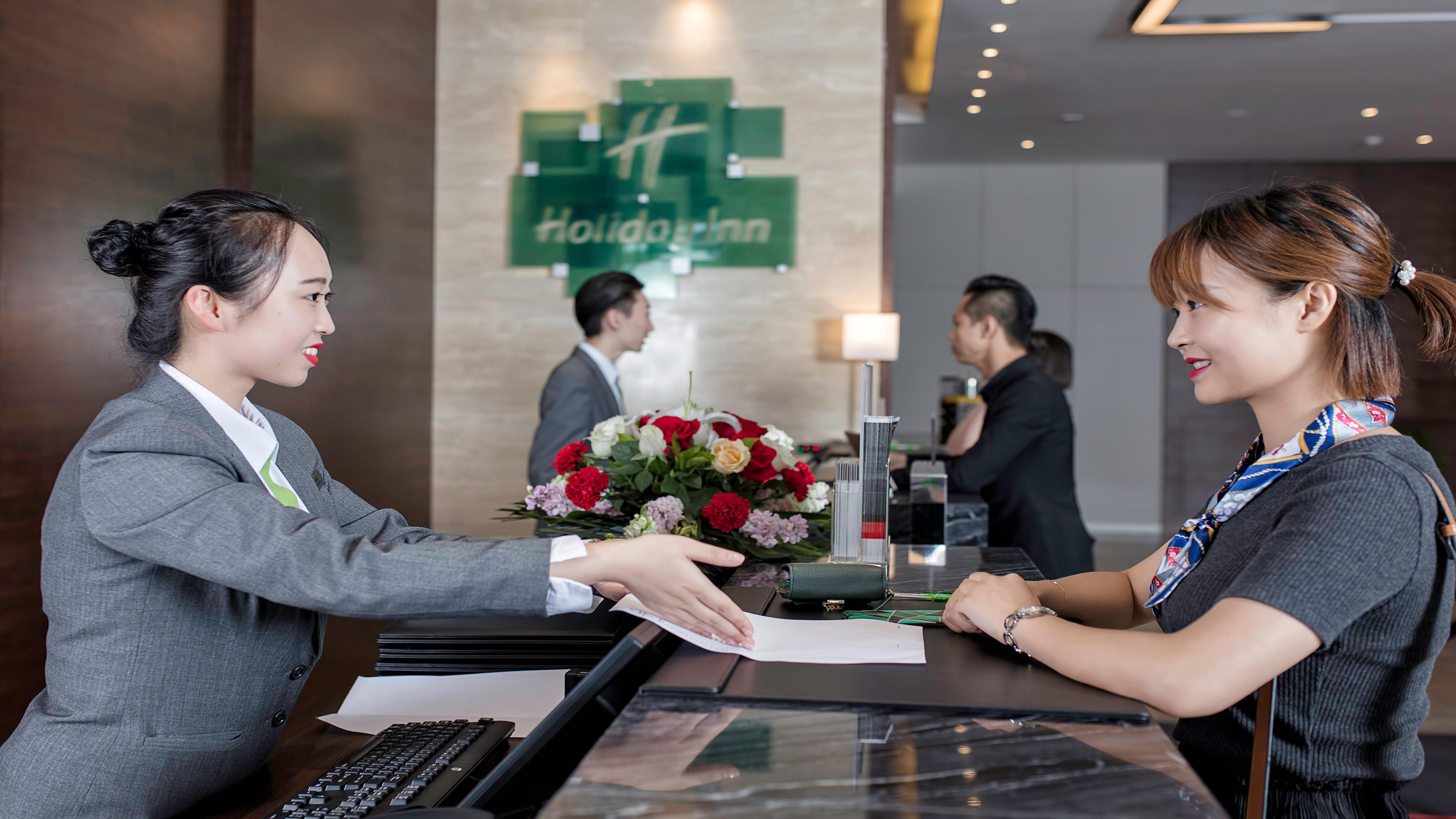 Holiday Inn Baoji Central By Ihg Εξωτερικό φωτογραφία