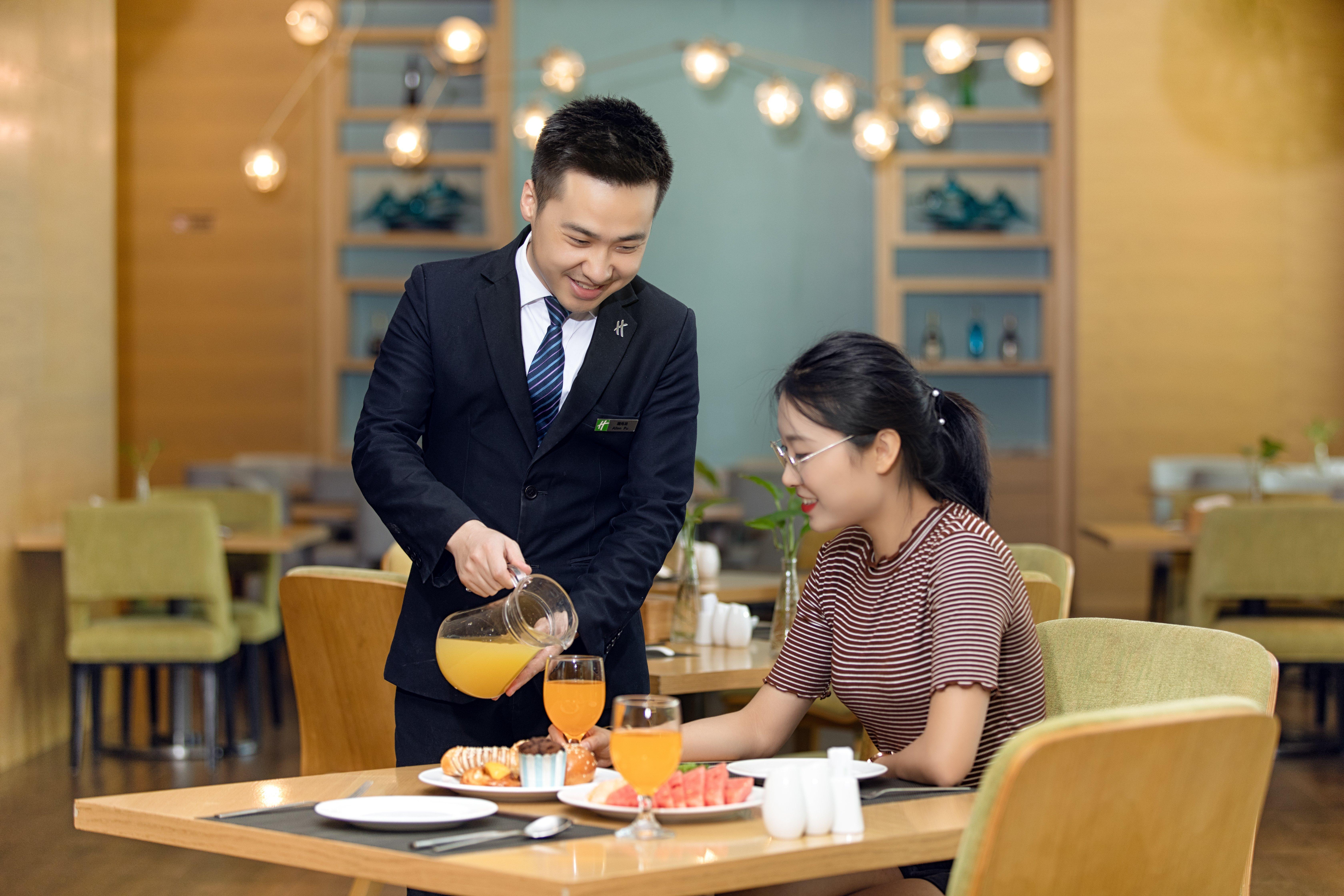 Holiday Inn Baoji Central By Ihg Εξωτερικό φωτογραφία