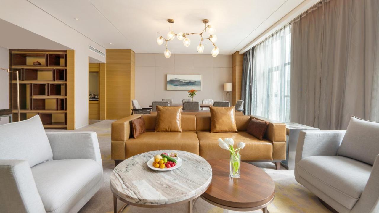 Holiday Inn Baoji Central By Ihg Εξωτερικό φωτογραφία